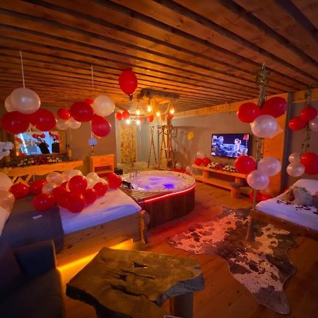 Heaven Vip Wooden Palace Bed and Breakfast Ardeşen Exterior foto