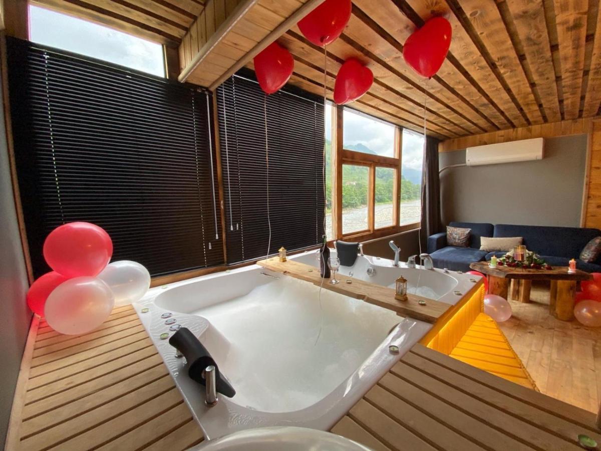 Heaven Vip Wooden Palace Bed and Breakfast Ardeşen Exterior foto