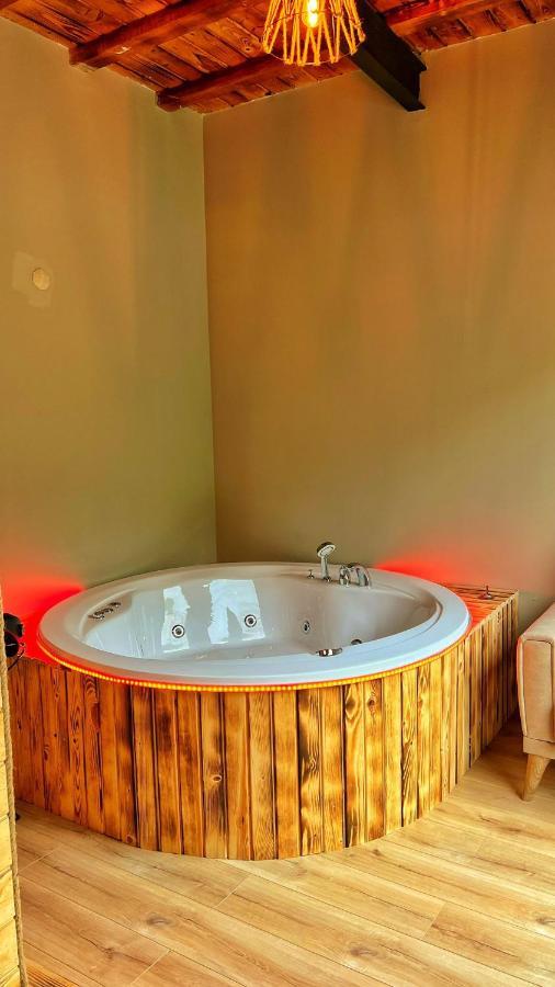 Heaven Vip Wooden Palace Bed and Breakfast Ardeşen Exterior foto