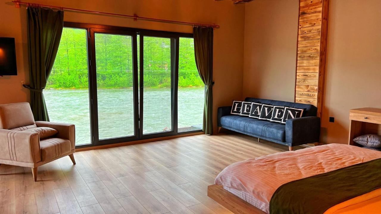 Heaven Vip Wooden Palace Bed and Breakfast Ardeşen Exterior foto